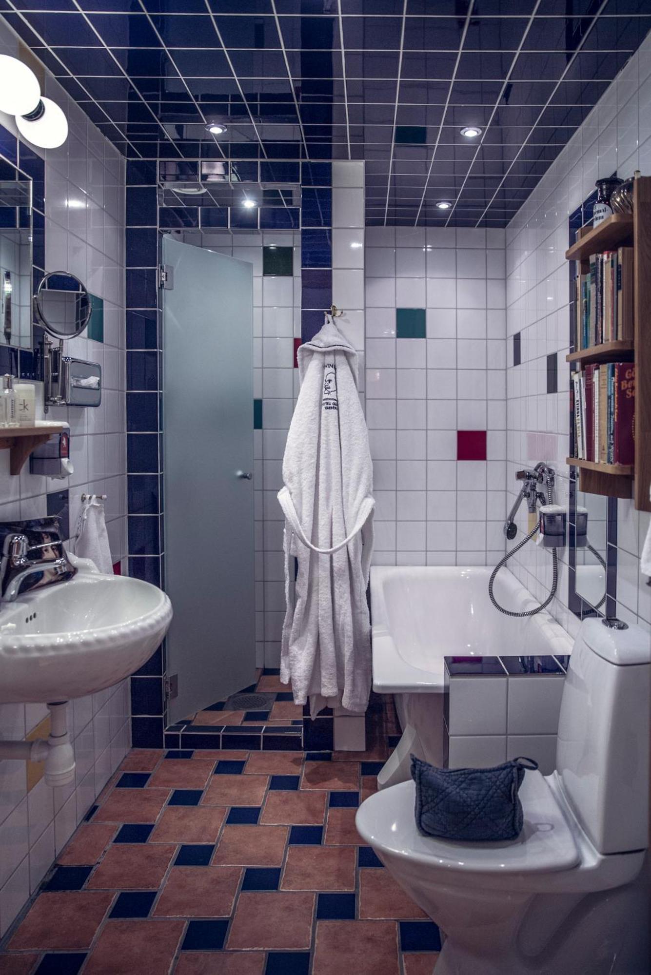 Hotell Gaestis Varberg Extérieur photo
