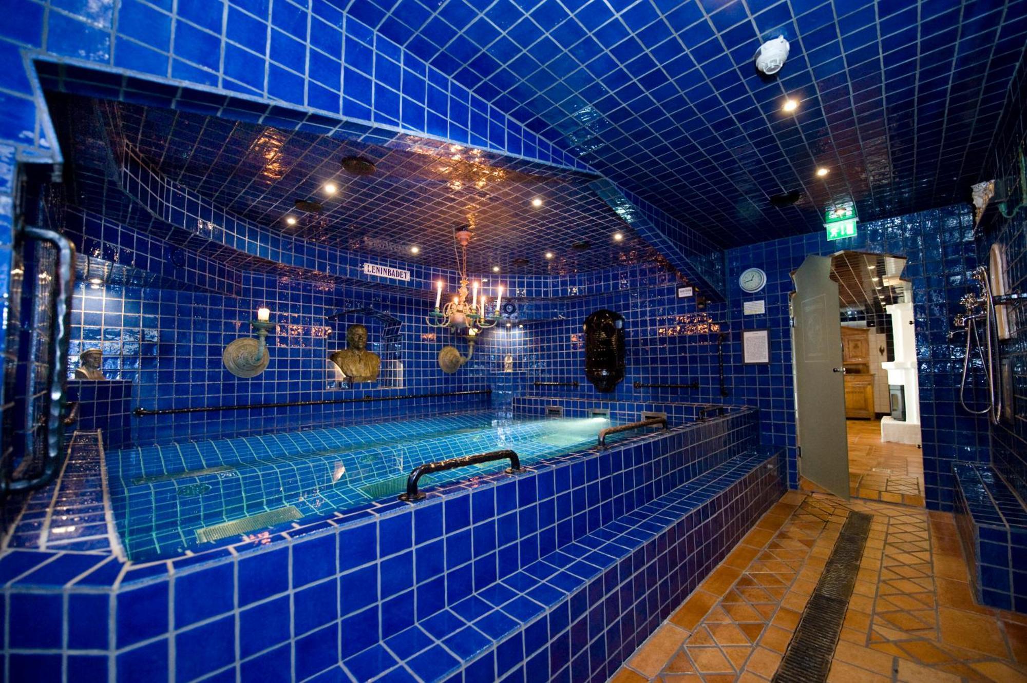 Hotell Gaestis Varberg Extérieur photo