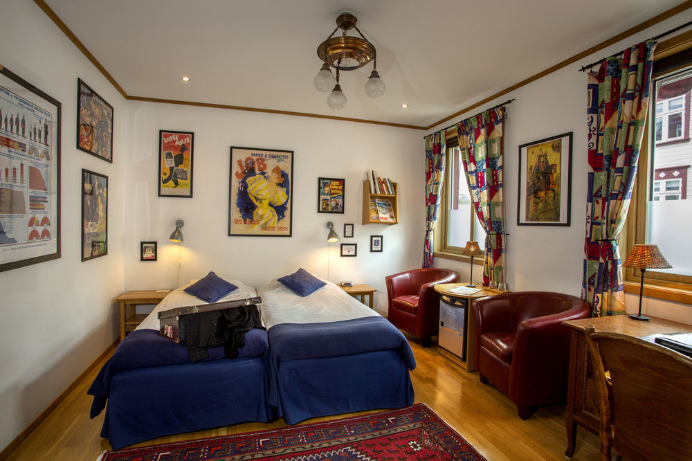 Hotell Gaestis Varberg Extérieur photo